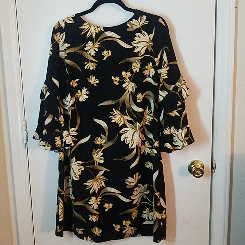 Jacklyn Smith dress